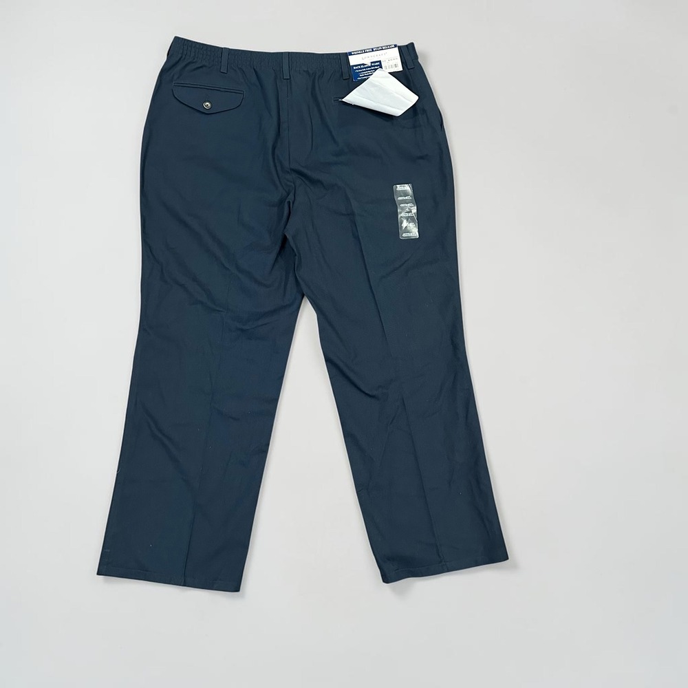 Towncraft Men Navy Wrinkle Free Back Elastic Waist Chino Pants 42W x 29L New
